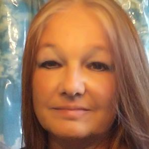 Meet your Posher, Amie